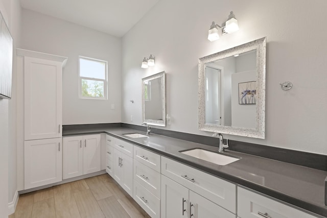 17772 W Terrace Oaks, Waller, TX 77484 - full bath featuring double vanity