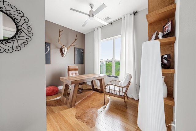 20107 Continental Dr Unit A, Lago Vista, TX 78645 - office space with light wood finished floors and ceiling fan