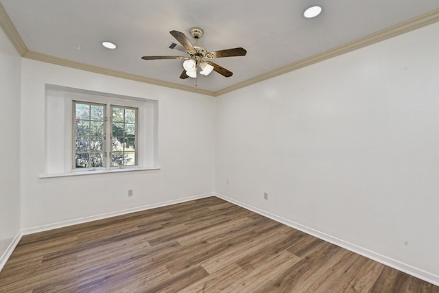 8007 Twin Hills Dr, Houston, TX 77071 - unfurnished room featuring wood finished floors, ceiling fan, ornamental molding, baseboards, and recessed lighting