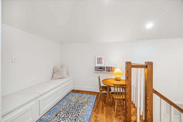 1336 Tulane St, Houston, TX 77008 - living area featuring vaulted ceiling, light wood finished floors, baseboards, and recessed lighting