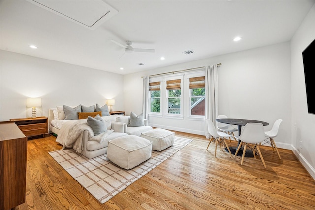 1336 Tulane St, Houston, TX 77008 - bedroom featuring light wood-type flooring, recessed lighting, baseboards, and a ceiling fan