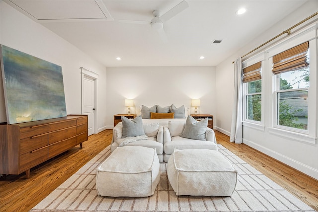 1336 Tulane St, Houston, TX 77008 - bedroom with wood finished floors, baseboards, a ceiling fan, and recessed lighting