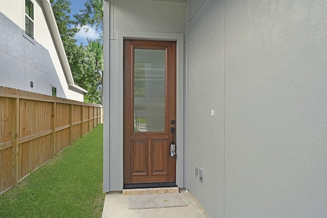 90 Burres St Unit B, Houston, TX 77022 - entrance to property featuring stucco siding
