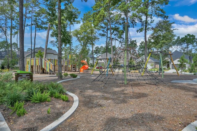 204 Lukewood Cir, Conroe, TX 77318 - photo 31