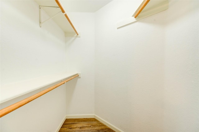 2525 29th Ave N, Texas City, TX 77590 - spacious closet featuring wood finished floors