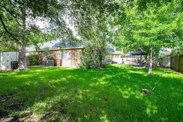 2 Camborn Pl, The Woodlands, TX 77384 - fenced backyard featuring a gazebo