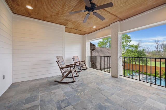 5418 Braeburn Dr, Bellaire, TX 77401 - view of patio featuring a ceiling fan