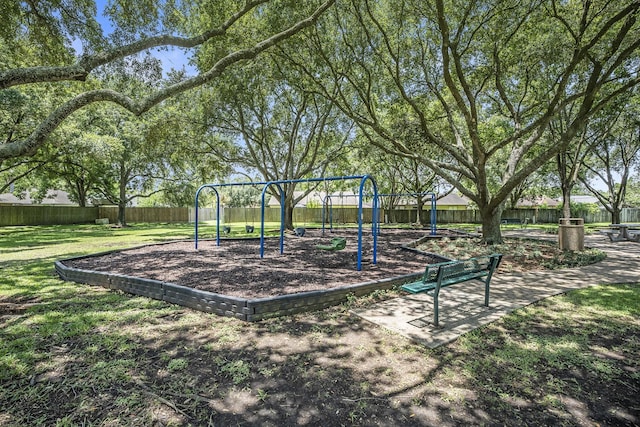 311 Vantage Pointe Cir, League City, TX 77573 - view of communal playground