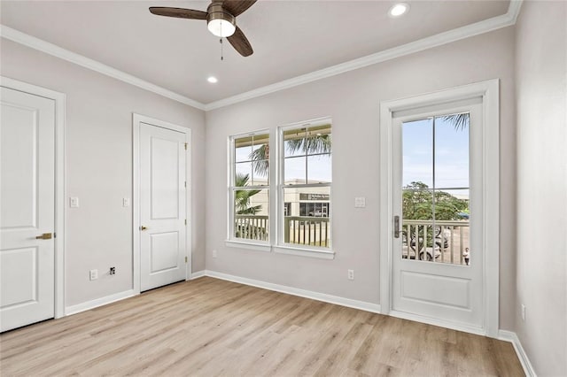 1104 62nd St, Galveston, TX 77551 - entryway with light wood-style flooring, ceiling fan, crown molding, baseboards, and recessed lighting