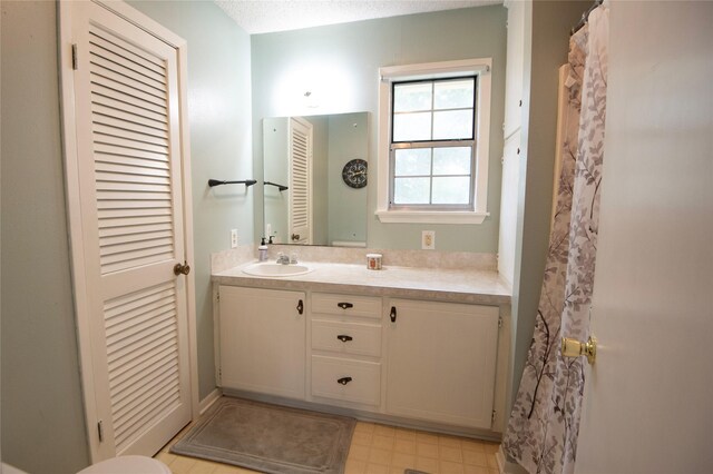 5150 Sandy Creek Ln, Brenham, TX 77833 - bathroom featuring vanity