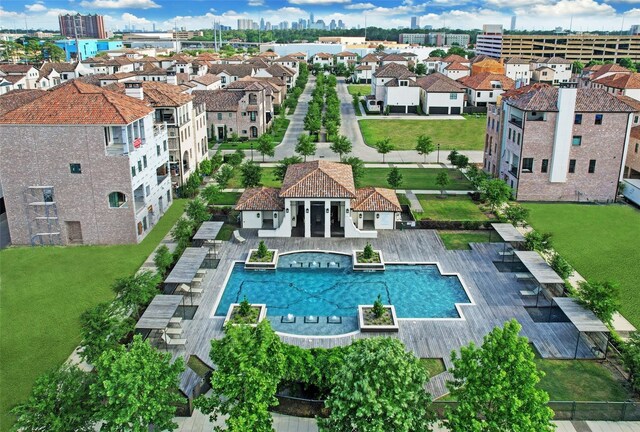 1139 Castellina Ln, Houston, TX 77055 - view of urban area featuring a pool area