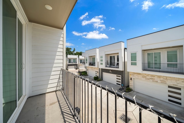 4509 Whitney Park Way, Houston, TX 77022 - view of balcony