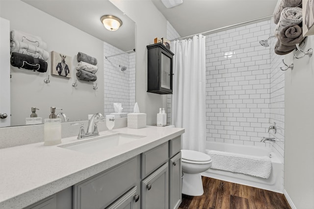 15818 Grampian Reach Ln, Humble, TX 77346 - full bath featuring vanity, shower / bath combination with curtain, and wood finished floors