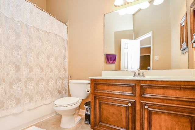 902 Delford Way, Sugar Land, TX 77479 - full bath with vanity, toilet, tile patterned flooring, and shower / tub combo with curtain