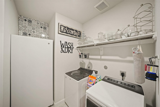 11607 Brookside Arbor Ln, Richmond, TX 77406 - laundry area featuring washing machine and dryer