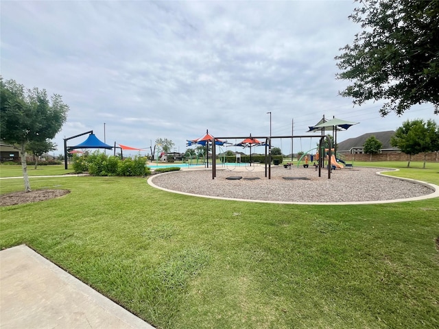 11607 Brookside Arbor Ln, Richmond, TX 77406 - community play area featuring a yard