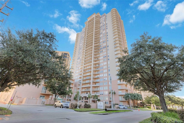 3505 Sage Rd Unit 1508, Houston, TX 77056 - view of apartment building / complex