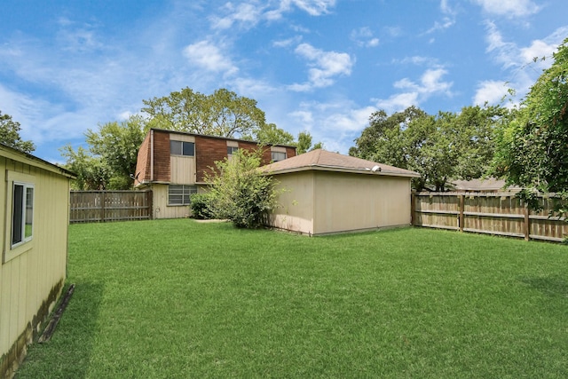 203 Kirkaldy Dr, Houston, TX 77015 - view of yard