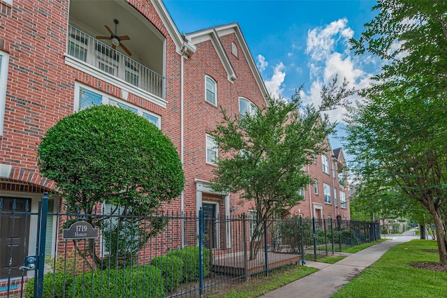 1715 Hadley St, Houston, TX 77003 - view of building exterior