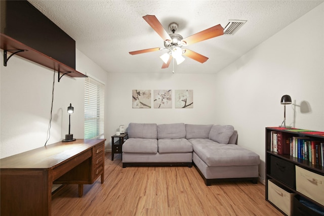5910 Heather St, League City, TX 77573 - photo 31