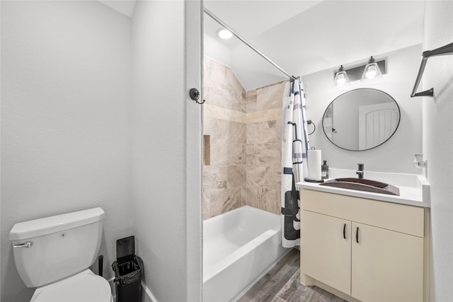 1420 Palomino Trl, Angleton, TX 77515 - bathroom with vanity, toilet, shower / bath combo with shower curtain, and wood finished floors