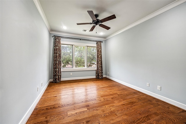 5311 Indigo St, Houston, TX 77096 - empty room featuring crown molding, ceiling fan, wood finished floors, and recessed lighting