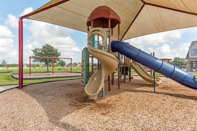 9807 Opal Rock Dr, Rosharon, TX 77583 - view of community playground