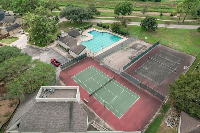 11442 Galbreath Dr, Houston, TX 77066 - bird's eye view of a pool area