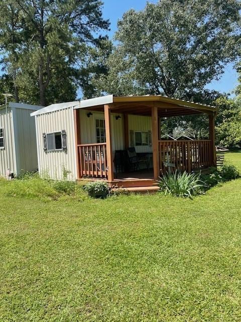 2114 E Lufkin Ave, Lufkin, TX 75901 - view of outbuilding featuring cooling unit