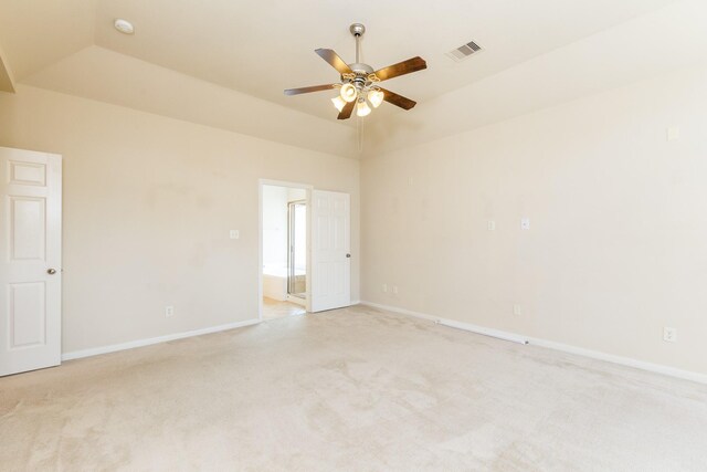 3531 Urban Woods Trl, Houston, TX 77008 - unfurnished room with ceiling fan, light carpet, and a smoke detector