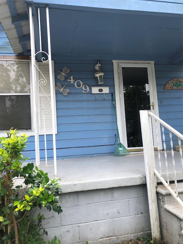 409 7th St, Huntsville, TX 77320 - view of entrance to property