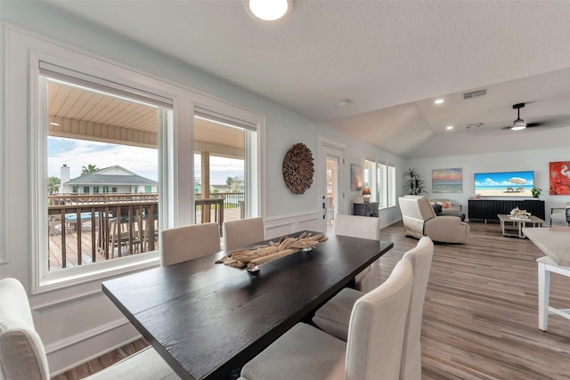 1427 Bamboo Dr, Tiki Island, TX 77554 - photo 9