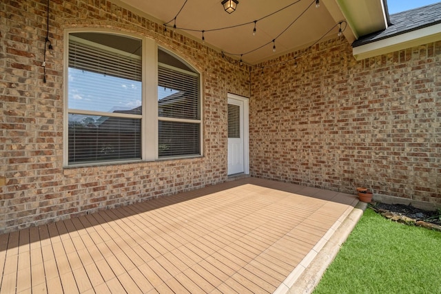 7 Fraiser Fir Pl, Spring, TX 77389 - view of wooden terrace