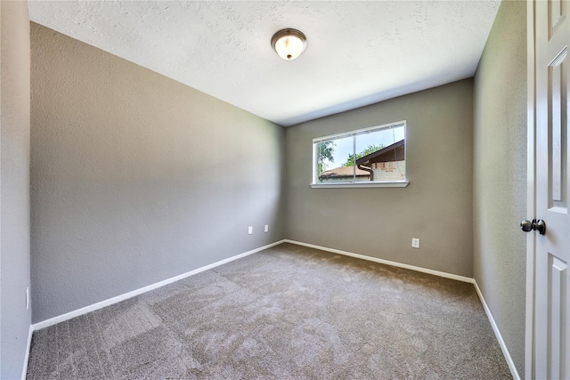 9814 Appleridge Dr, Houston, TX 77070 - carpeted empty room featuring baseboards