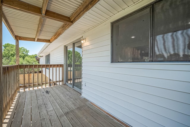 413 E Castle Harbour Dr W, Friendswood, TX 77546 - view of deck