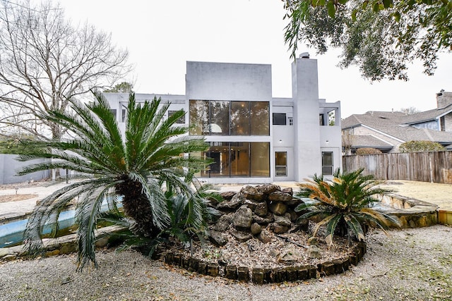 8115 Fondren Lake Dr, Houston, TX 77071 - view of back of house