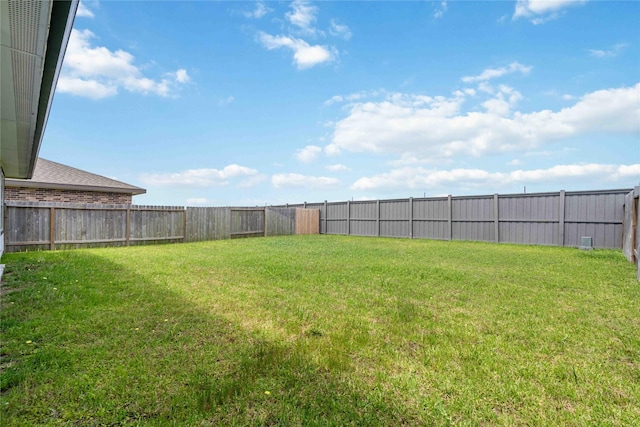 7730 Robert Ln, Rosharon, TX 77583 - view of yard
