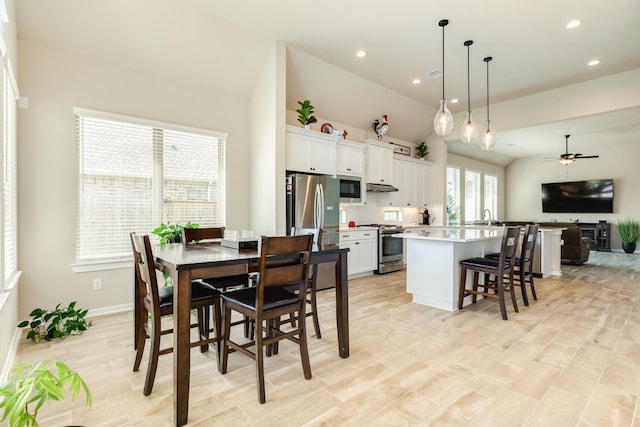5007 Country Meadows Trl, Rosharon, TX 77583 - dining area with ceiling fan, recessed lighting, and baseboards