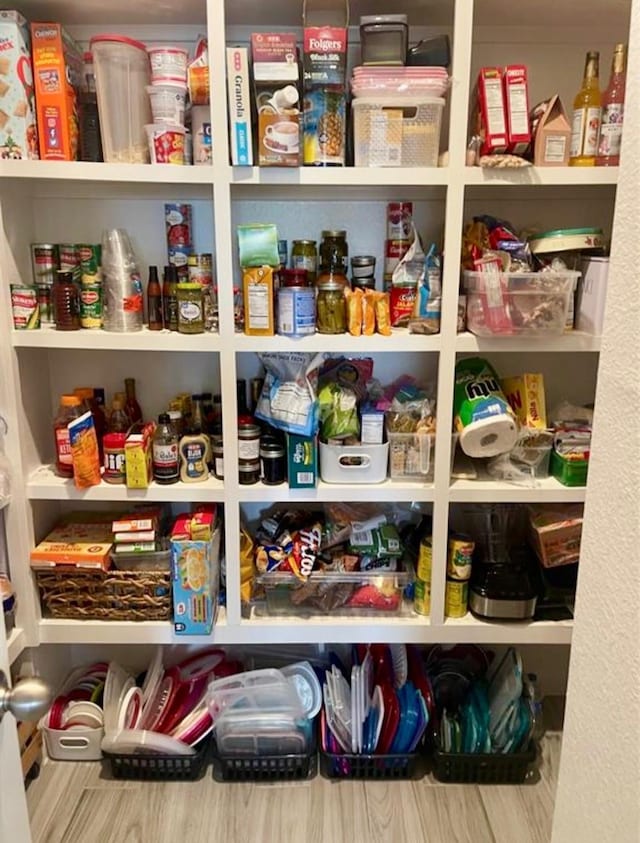 7638 Sirocco Ln, Baytown, TX 77523 - view of pantry