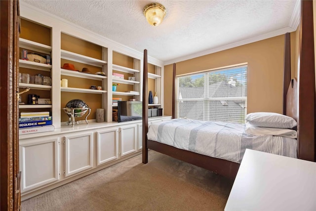 259 W Thorn Way, Houston, TX 77015 - bedroom with ornamental molding, light carpet, and a textured ceiling