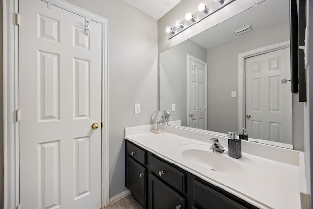 259 W Thorn Way, Houston, TX 77015 - bathroom with vanity