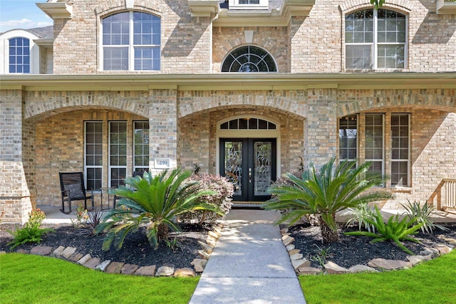259 W Thorn Way, Houston, TX 77015 - entrance to property featuring french doors and a porch