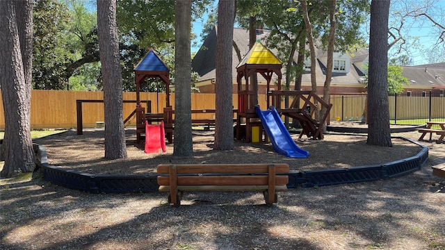 6927 Queensclub Dr, Houston, TX 77069 - view of communal playground