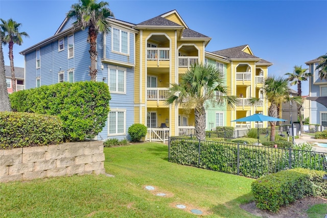 7000 Seawall Blvd Unit 914, Galveston, TX 77551 - view of building exterior