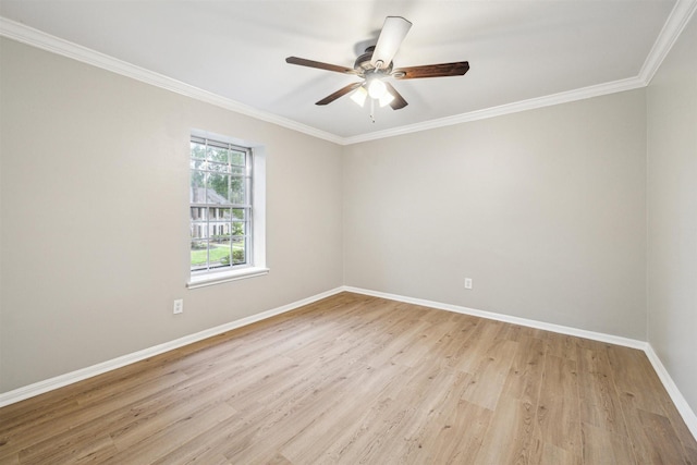 1802 Corral Dr, Houston, TX 77090 - empty room featuring light wood-style floors, baseboards, crown molding, and ceiling fan
