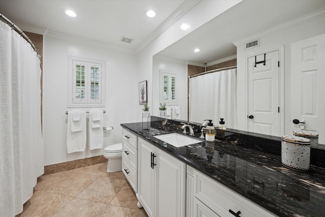 10043 Overbrook Ln, Houston, TX 77042 - bathroom with vanity, toilet, crown molding, plenty of natural light, and recessed lighting