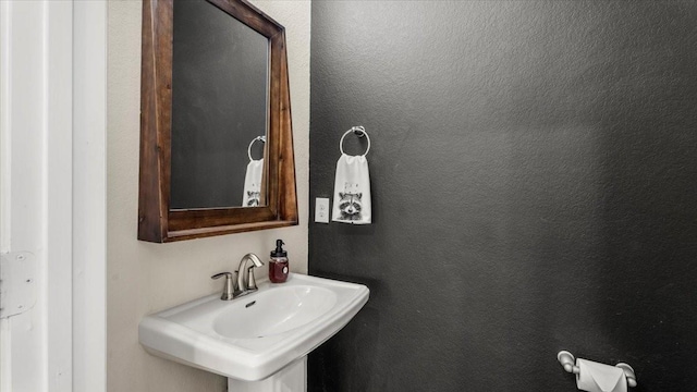 2077 Brookmont Dr, Conroe, TX 77301 - photo 13