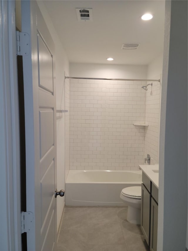 703 Alpine Falls Rd, Rosharon, TX 77583 - full bath featuring tile patterned flooring, vanity, toilet, bathtub / shower combination, and recessed lighting