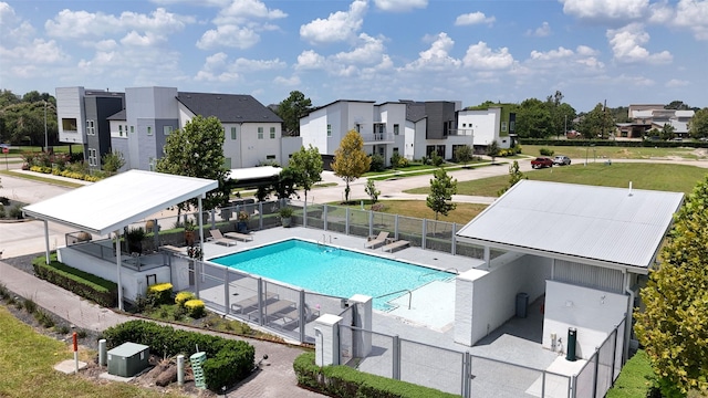 2806 Rosefield Dr, Houston, TX 77080 - community pool with a residential view