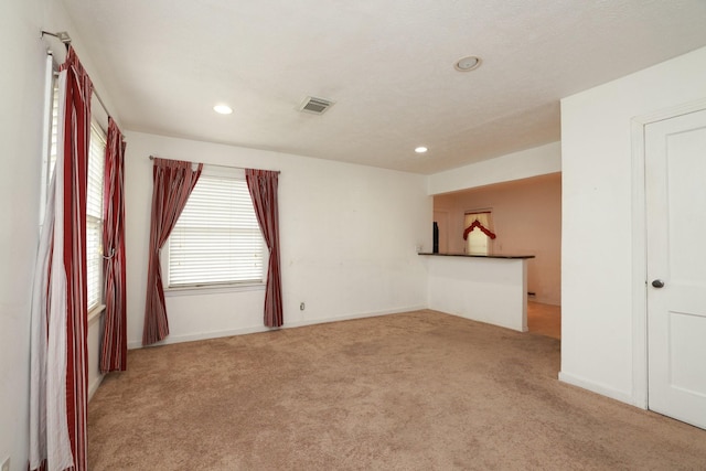 6514 Westview Dr, Houston, TX 77055 - unfurnished room featuring carpet flooring, recessed lighting, and baseboards